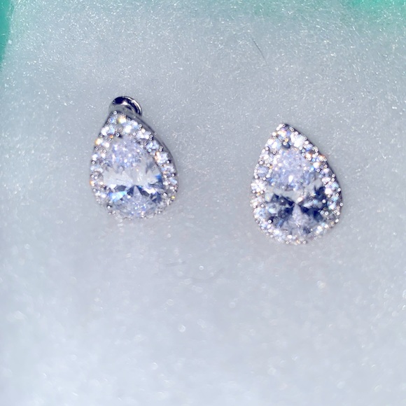 Bridal Cubic zirconia drop sterling silver earrings - Picture 5 of 8